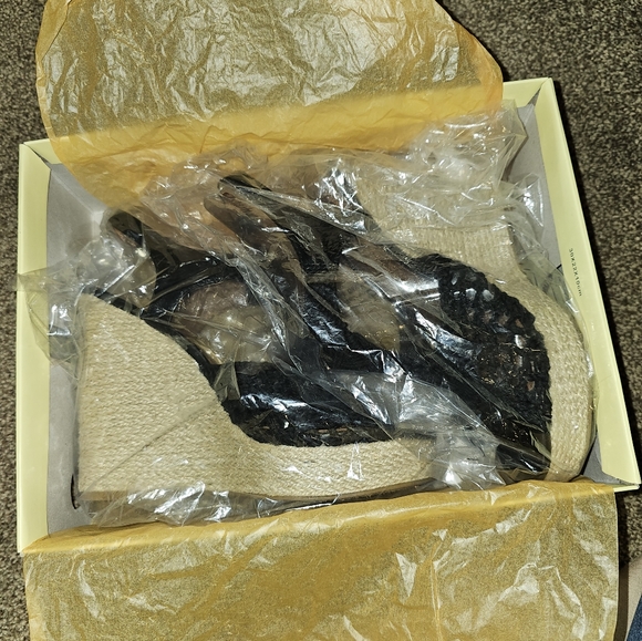 Lucky Brand Heels Womens 8 Rilo Macrame Crochet Platform Sandals BK Fabric. - Picture 12 of 12